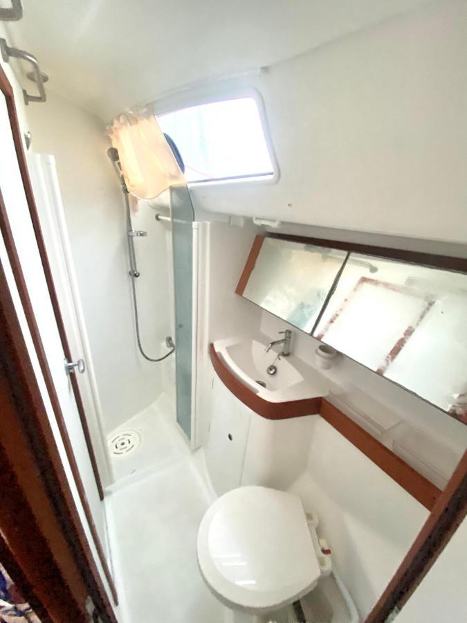 Nuit Insolite Sur Un Voilier Linge Et Menage Inclus - Boat Paradise La Rochelle La Rochelle  Zewnętrze zdjęcie