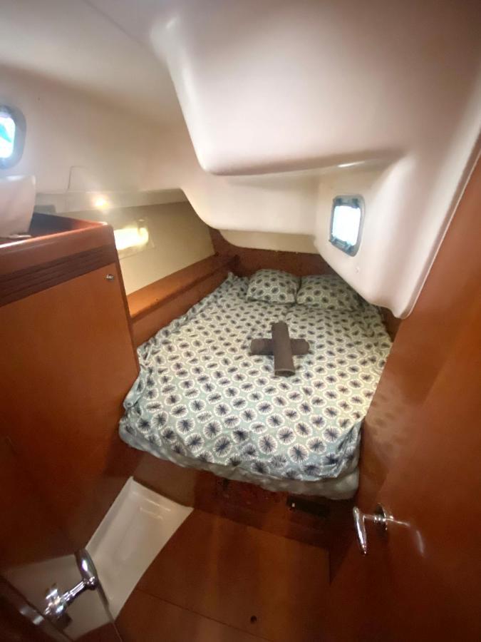 Nuit Insolite Sur Un Voilier Linge Et Menage Inclus - Boat Paradise La Rochelle La Rochelle  Zewnętrze zdjęcie